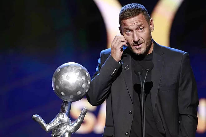 Francesco Totti, inmortalizado en el Salón de la Fama: “El futbol ha sido diversión”