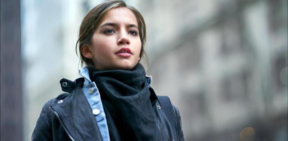 Isabela Merced, una superheroína latina en los universos de Marvel y DC