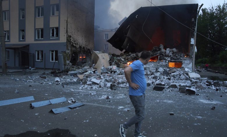 Rusia lanza otro gran ataque de drones y misiles contra Ucrania, deja 3 muertos y 13 heridos