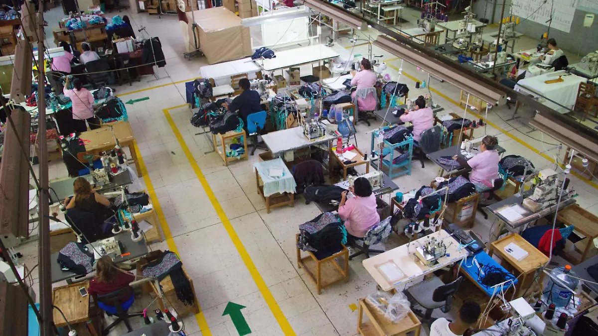 Cierran 4 mil 412 empresas en un año en Baja California