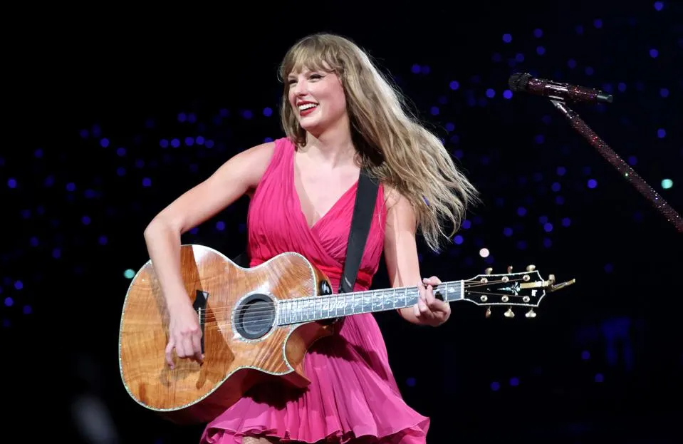 Taylor Swift: El esperado documental y película del *Eras Tour* llegan a Disney+ en diciembre